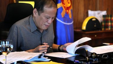 President Aquino at work 2
